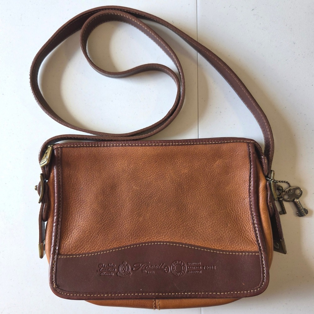 Fossil 75082 Two Tone Brown Leather Crossbody Bag Vintage Brass Key Charms